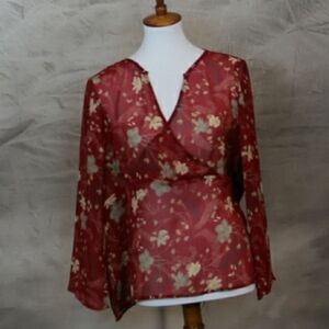Old Navy chiffon floral red blouse. L
